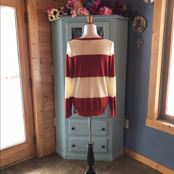 BANANA REPUBLIC Beautiful MERINO Sweater Brand NEW - Picture 4 of 5